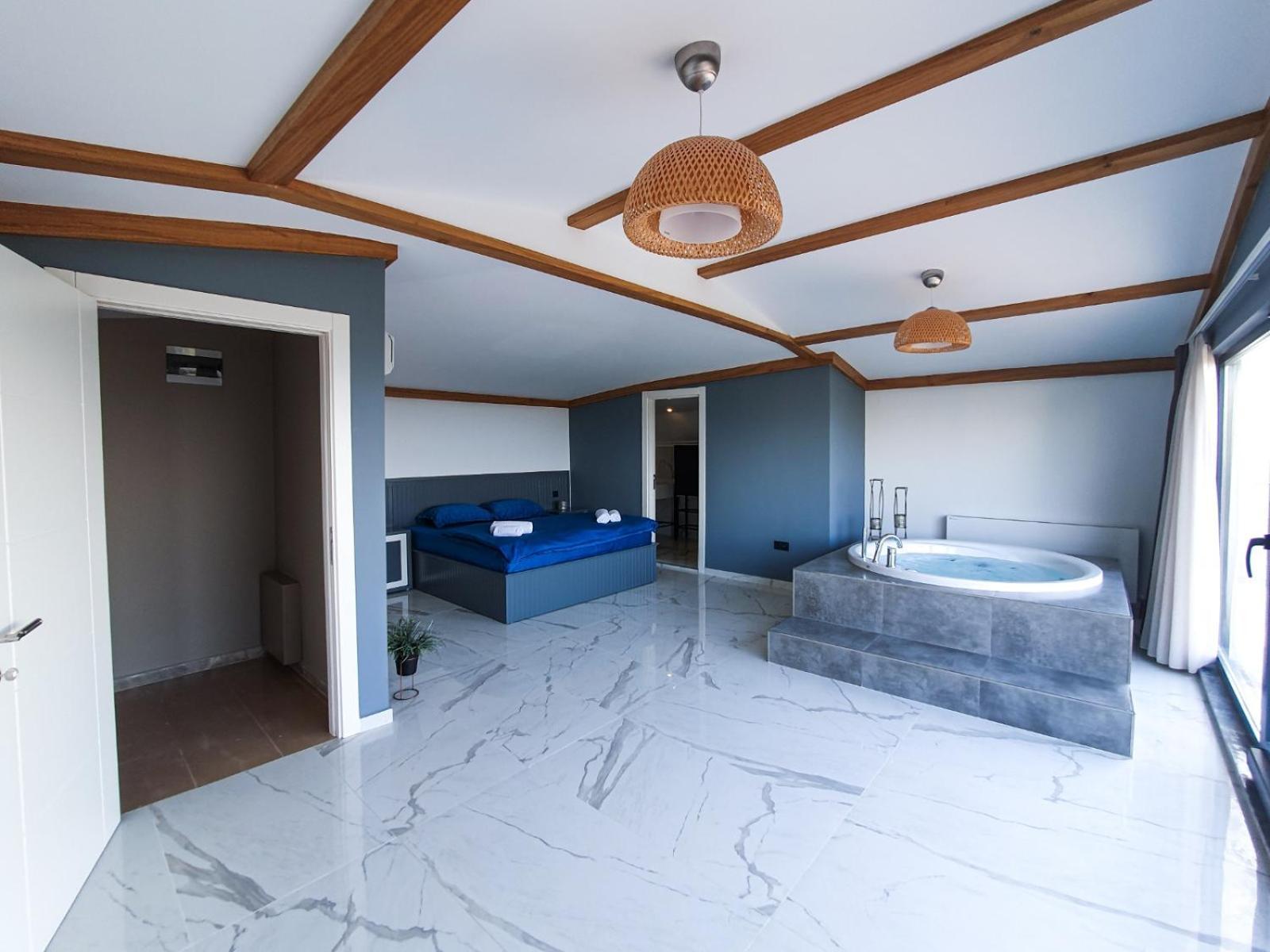 Royal Blue Istanbul - Luxury Villas Exterior photo