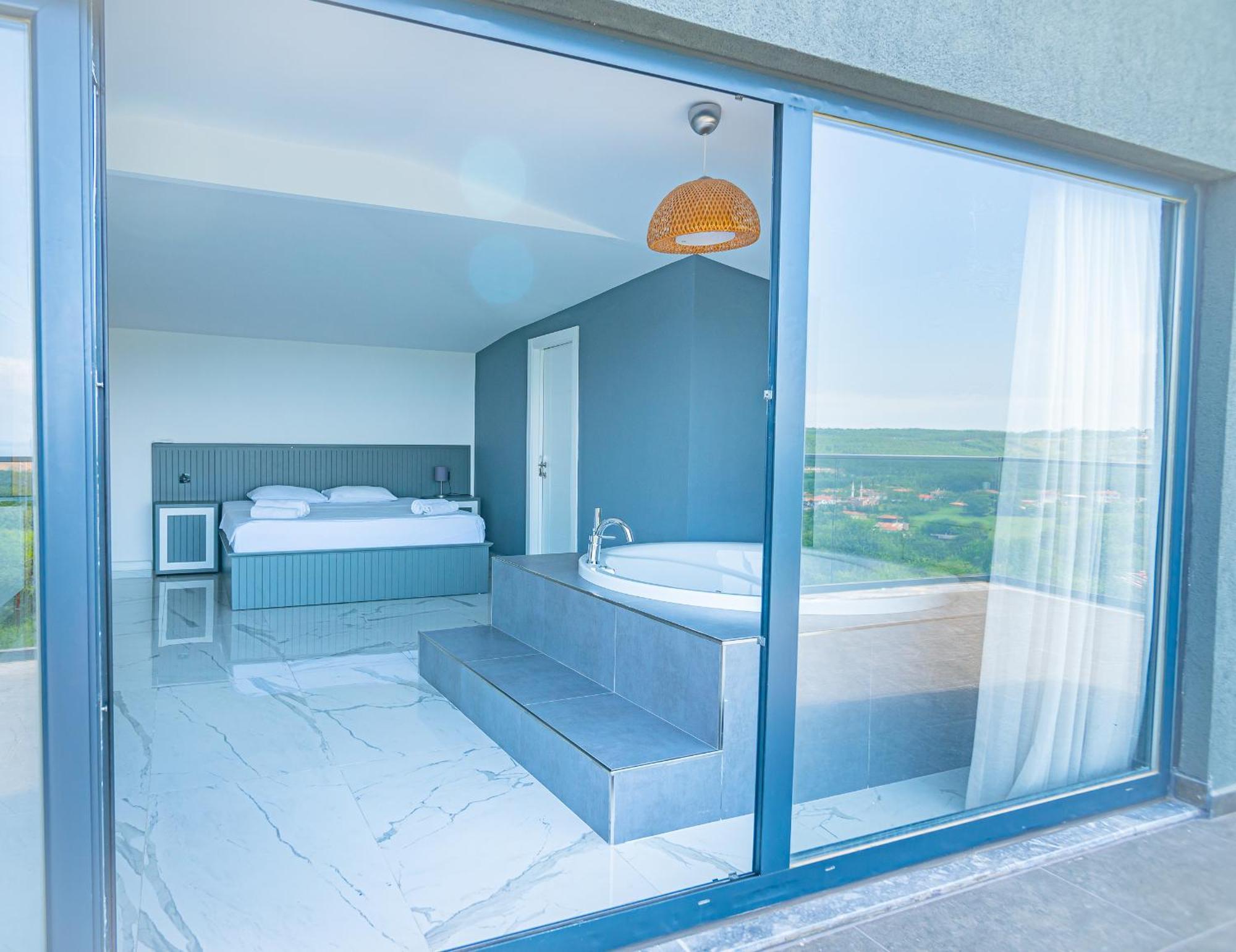 Royal Blue Istanbul - Luxury Villas Exterior photo